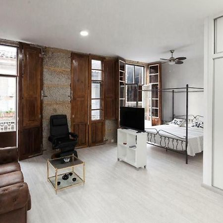 Vintage Ribadavia Apartment ภายนอก รูปภาพ